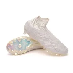 Bota New Balance Tekela V4 Pro FG