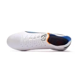 Bota Puma King Ultimate FG/AG 9 Bota Puma King Ultimate FG/AG -JUMA Deporte Comercio bota puma king ultimate fgag white black blue glimmer ultra orange 4