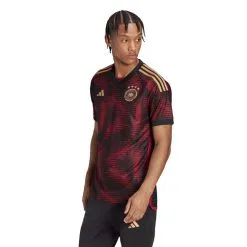 Camiseta Adidas Alemania Segunda Equipación Authentic Mundial Qatar 2022 -JUMA Deporte Comercio camiseta adidas alemania segunda equipacion authentic mundial qatar 2022 black coll burgundy 2