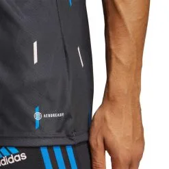 Camiseta Adidas Manchester United FC Pre-Match 2022-2023 -JUMA Deporte Comercio camiseta adidas manchester united fc pre match 2022 2023 black night grey glory blue icey pink 4