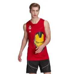 Camiseta Adidas Real Madrid CF Fanswear Avengers -JUMA Deporte Comercio camiseta adidas real madrid fanswear temp. 202122 avengers pack adulto red 2