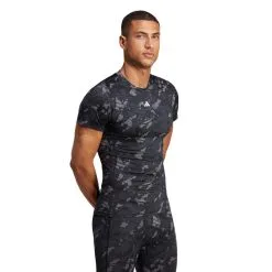 Camiseta Adidas TechFit Allover Print -JUMA Deporte Comercio camiseta adidas techfit allover print black 3