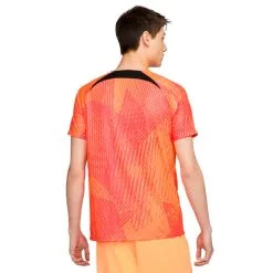 Camiseta Nike Atlético De Madrid Pre-Match 2022-2023 5 Camiseta Nike Atlético De Madrid Pre-Match 2022-2023 -JUMA Deporte Comercio camiseta nike atletico de madrid pre match 2022 2023 laser crimson 1