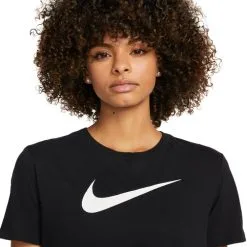 Camiseta Nike Dri-Fit Swoosh Mujer 6 Camiseta Nike Dri-Fit Swoosh Mujer -JUMA Deporte Comercio camiseta nike dri fit swoosh mujer black white 2