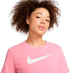 Camiseta Nike Dri-Fit Swoosh Mujer -JUMA Deporte Comercio camiseta nike dri fit swoosh mujer coral chalk pure heather white 2