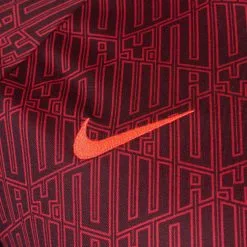 Camiseta Nike Liverpool FC Pre-Match 2022-2023 -JUMA Deporte Comercio camiseta nike liverpool fc pre match 2022 2023 rojo 3