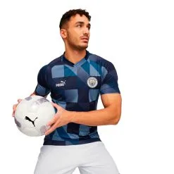 Camiseta Puma Manchester City FC Pre-Match 2022-2023 -JUMA Deporte Comercio camiseta puma manchester city fc pre match 2022 2023 lake blue navy 2