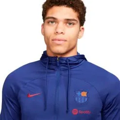 Chándal Nike FC Barcelona Training 2022-2023 8 Chándal Nike FC Barcelona Training 2022-2023 -JUMA Deporte Comercio chandal nike fc barcelona training 2022 2023 deep royal blue deep royal blue noble red no 2