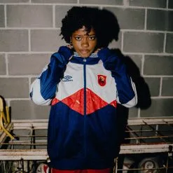 Chaqueta Umbro España Track Top 5 Chaqueta Umbro España Track Top -JUMA Deporte Comercio chaqueta umbro espana track top medieval blue brilliant white high risk red 2