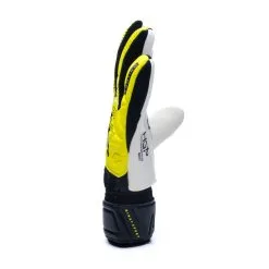 Guante Rinat Egotiko Stellar Training Turf 7 Guante Rinat Egotiko Stellar Training Turf -JUMA Deporte Comercio guante rinat egotiko stellar training turf amarillo 2