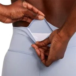 Malla Nike One Dri-Fit 7IN Short Mujer 6 Malla Nike One Dri-Fit 7IN Short Mujer -JUMA Deporte Comercio malla nike one dri fit 7in short mujer indigo haze white 2