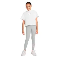 Malla Nike Sportswear Favorites Graphic Niña 9 Malla Nike Sportswear Favorites Graphic Niña -JUMA Deporte Comercio malla nike sportswear favorites graphic nina lt smoke grey pink foam 4