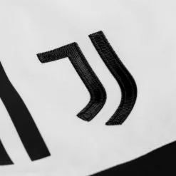 Pantalón Corto Adidas Juventus FC Primera Equipación 2022-2023 Niño -JUMA Deporte Comercio pantalon corto adidas juventus fc primera equipacion 2022 2023 nino white black 2