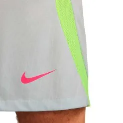 Pantalón Corto Nike Dri-Fit Strike 6 Pantalón Corto Nike Dri-Fit Strike -JUMA Deporte Comercio pantalon corto nike dri fit strike pure platinum volt 2