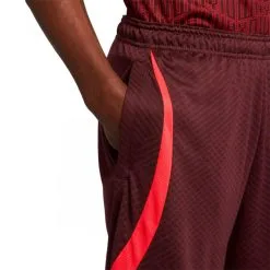 Pantalón Corto Nike Liverpool FC Training 2022-2023 8 Pantalón Corto Nike Liverpool FC Training 2022-2023 -JUMA Deporte Comercio pantalon corto nike liverpool fc training 2022 2023 burgundy crush siren red 3