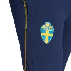 Pantalón Largo Adidas Suecia Training 2022-2023 -JUMA Deporte Comercio pantalon largo adidas suecia training mundial qatar 2022 navy blue yellow 4