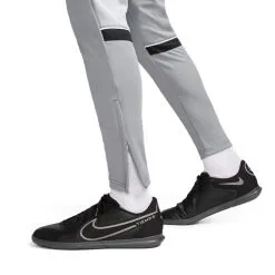 Pantalón Largo Nike Academy 21 Knit 10 Pantalón Largo Nike Academy 21 Knit -JUMA Deporte Comercio pantalon largo nike academy 21 knit smoke grey white black 4