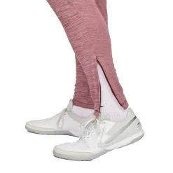 Pantalón Largo Nike Dri-Fit Academy Track KP 7 Pantalón Largo Nike Dri-Fit Academy Track KP -JUMA Deporte Comercio pantalon largo nike dri fit academy track kp dark beetroot summit white 3