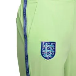 Pantalón Largo Nike Inglaterra Fanswear Euro 2022 Mujer -JUMA Deporte Comercio pantalon largo nike inglaterra fanswear euro 2022 mujer light liquid lime 3