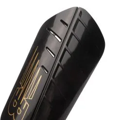 Espinillera New Balance Nclasp Flex Slip Guard 4 Espinillera New Balance Nclasp Flex Slip Guard -JUMA Deporte Comercio espinillera new balance nclasp flex slip guard black 1