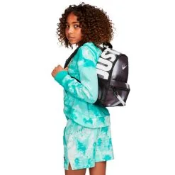 Mochila Nike Brasilia JDI Mini Niño (11 L) 8 Mochila Nike Brasilia JDI Mini Niño (11 L) -JUMA Deporte Comercio mochila nike brasilia jdi mini nino black white 3